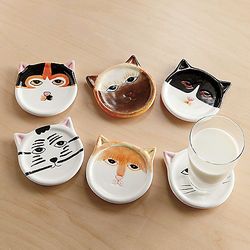 Ceramic Cat Coasters Cat Coasters, Tanah Liat, Keramik Design, Ceramic Cat, Cat Items, Ceramic Coasters, Cat Decor, Kitty Cats, Cat Theme