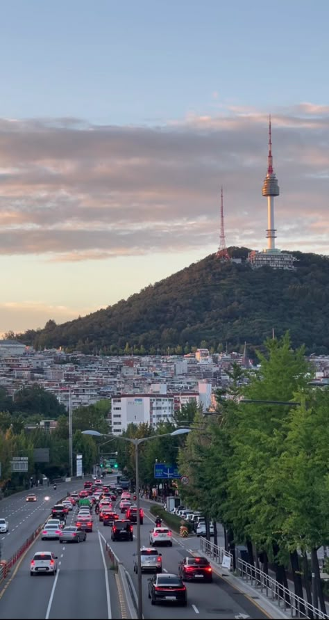 Namsan Tower Seoul Wallpaper, Korea Hd Wallpaper, Namsan Tower Seoul Aesthetic, South Korea Wallpaper Iphone, Seoul Korea Aesthetic Wallpaper, South Korea Wallpaper, Korea Tourist Spots, Photo For Wallpaper, Seoul Wallpaper