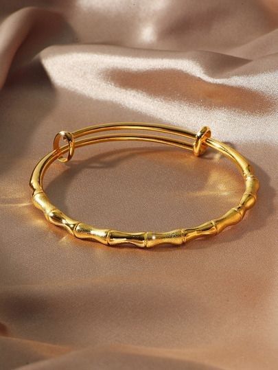 Gold Wrist Jewelry, Trendy Gold Bangle Bracelet, Baby Girl Gold Bangles, Kada Designs Gold, Gold Bangle Bracelet For Women, Kada Design, Simple Gold Bracelet, Bracelet Bangle Gold, Simple Gold Bangle