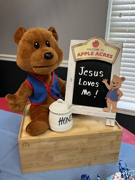 Awana Cubbies, End Of Year, Jesus Loves, Cubbies, Sunday School, Bulletin Board, Quick Saves