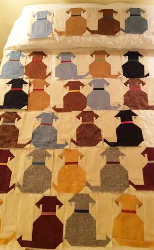 Cat And Dog Quilt Patterns, Easy Dog Quilt Patterns Free, Quilt Dog Pattern, Labrador Quilt Pattern, Dog Quilts Patterns Free, Puppy Quilt Patterns Free, Dog Quilts Ideas, Quilts With Dogs, Dog Quilt Patterns Free