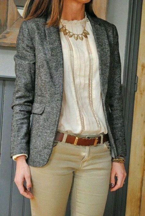 Mode Tips, Gray Blazer, Elegante Casual, Mode Casual, Outfit Trends, Business Outfit, Blazer Outfits, Work Outfits Women, Work Wardrobe