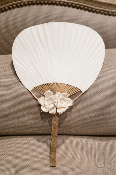 Just loving this paddle fan for any wedding or event. Find them for sale at splendorforyourguests.com! Splendor for Your Guests | Rental Company | Weddings | Events | Shawls | Blankets | Umbrellas | Parasols | Fans Hand Fans Diy, Unique Bouquets, Boho Style Interior, Filipino Wedding, Austin Wedding Venues, Wedding Souvenir, Summer Bride, Tent Design, White Spirit