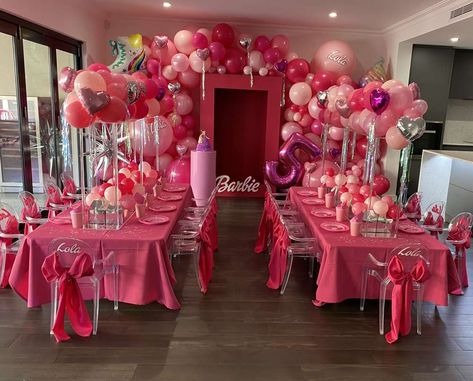 Lola’s Barbie World | CatchMyParty.com Barbie Birthday Party Grown Up, Barbie Doll Theme Birthday Party, Barbie Birthday Treat Table, Pink Barbie Theme Party, Barbie Birthday Party Theme Sweet 16, Barbie World Birthday Party, Barbie Themed Quince, Barbie Party Theme Decoration, Teenage Barbie Party