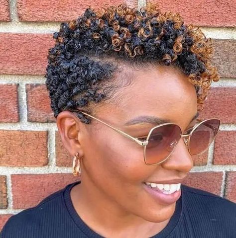 Tapered Hairstyles, Natural Golden Blonde, Short Natural Styles, Short Natural Curls, Short Textured Hair, Natural Haircuts, Short Natural Haircuts, Short Natural Curly Hair, Curly Pixie Hairstyles