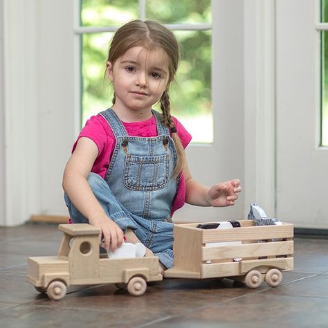 Wooden educational toys