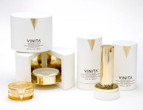 Beautiful Vinita gold and white #luxury #packaging #design Luxury Packaging Design, Cosmetic Packaging Design, Skin Care Packaging, Skincare Packaging, Luxury Cosmetics, Cosmetic Design, Makeup Tricks, Box Packaging Design, Packing Design