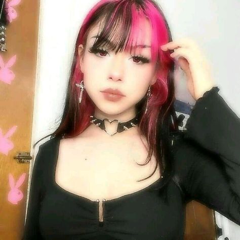 Draculaura Hair, Pink And Black Hair, Fairy Hair, Alternative Makeup, Alternative Hair, Cut My Hair, Hair Inspiration Color, Hair Inspo Color, Pretty Ppl