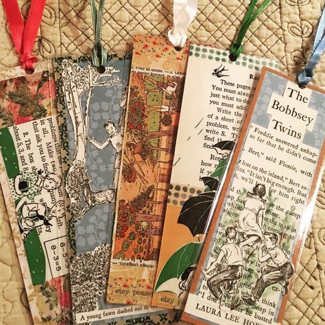 Book Mark Inspiration, Mixed Media Bookmarks Ideas, Hand Made Bookmarks, Diy Bookmark Gift, Mixed Media Bookmarks, Friends Book Ideas, 1600s Art, Diy Book Markers Ideas, Book Club Crafts