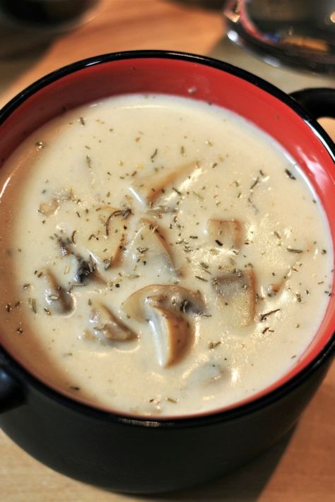 Instant Pot Blender Soup Recipes, Instapot Cream Of Mushroom Soup, Instant Pot Ace Blender Recipes, Instant Pot Mushroom Soup, Instant Pot Mushroom Soup Recipes, Mushroom Soup Instant Pot, Blender Soup Recipes, Instapot Mushroom Soup, Mushrooms Instant Pot