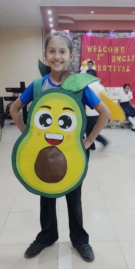 Aguacate 🥑 Diy Avocado Costume, Avocado Craft, Diy Fruit Costume, Food Costumes For Kids, Fruit Fancy Dress, Litchi Fruit, Vegetable Costumes, Avocado Costume, Fruit Costumes