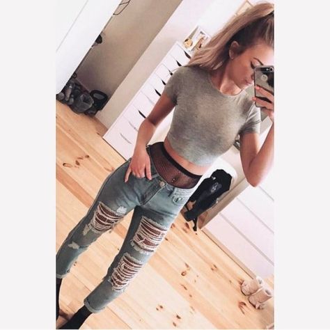 Leggings Under Ripped Jeans, Ripped Jeans Outfit Ideas, Tights Under Jeans, Jeans Outfit Ideas, Ripped Jeans Outfit, Red Tights, Garter Belts, Black Pantyhose, Fashion Tights