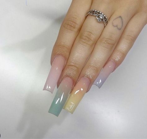 Ombre French Nails, Kylie Jenner Nails, Nyc Nails, Ombré Nails, Tapered Square Nails, Drip Nails, Ombre Acrylic Nails, Glamour Nails, Cute Acrylic Nail Designs