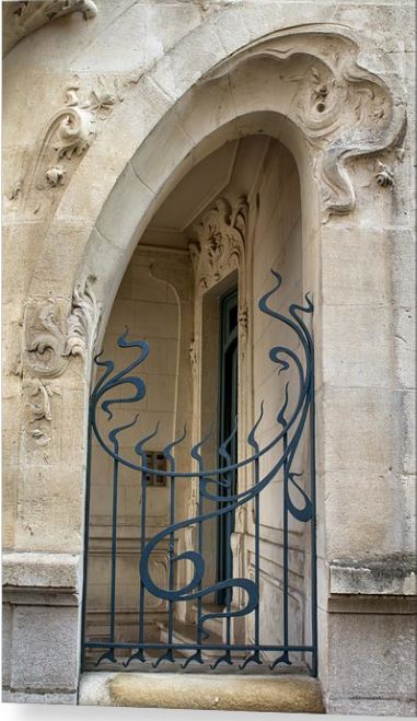 Art Nouveau Door, Architecture 101, Georgia Fowler, Art Nouveau Furniture, Casa Country, Deco Bedroom, Art Nouveau Architecture, Laser Cut Metal, Art Nouveau Design