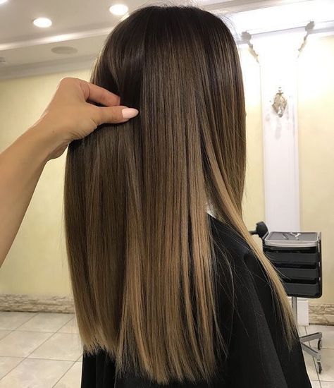 Rambut Brunette, Brown Ombre Hair, Hair Color Light Brown, Brown Hair Balayage, Brown Blonde Hair, Ombre Hair Color, Hair Color Balayage, Curly Hairstyles, Light Brown Hair