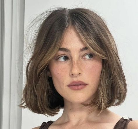 Haircut Ideas Trendy, Bob Haircut For Girls, Short Haircut Styles, Bob Haircut With Bangs, Hair Inspiration Short, Long Bob Haircuts, Lob Haircut, Trendy Hairstyle, Bob Haircut