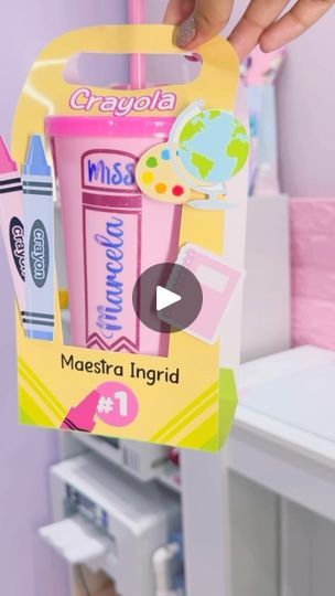 47K views · 3K reactions | Primer proyecto para el día del maestro ✨👨‍🏫✏️ un holder para vaso y otro para taza 😚☕️ | Judilu Craft | judilucraft · Original audio Vaso Crayola, Crayola Crayons, Crayon, Audio