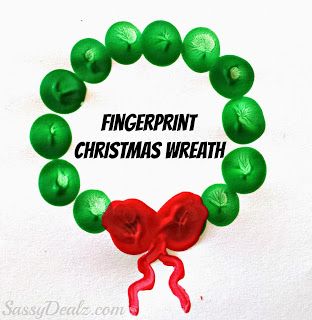 Cute Fingerprint Christmas Wreath Craft For Kids | CraftyMorning.com Fingerprint Wreath, Christmas Fingerprint, Tree Handprint, Fingerprint Christmas, Thumbprint Crafts, Couronne Diy, Christmas Jello, Fingerprint Crafts, Crafty Morning