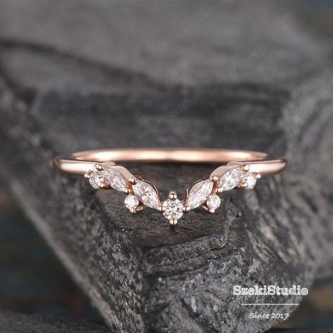 Wedding Ring Dainty, Matching Ring Set, Curve Ring, Wedding Band Women, Rose Gold Pearl, Moissanite Wedding Band, Rose Gold Wedding Bands, Curved Wedding Band, Dream Engagement Rings