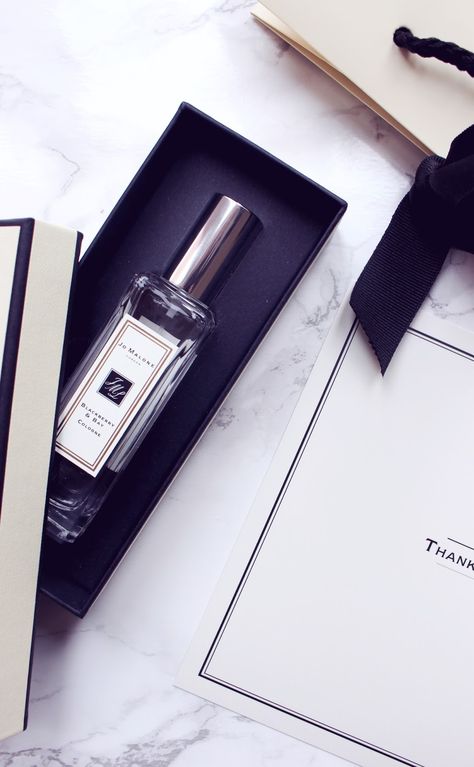 Thumbelina Lillie | UK Fashion Blog | UK Beauty Blog: Fragrance | My First Jo Malone Fragrance Jo Malone London Perfume, Jo Malone Cologne, Jo Malone Fragrance, Uk Lifestyle, Perfume Photography, Room Scents, My Personality, Bay Leaves, Hair Skin Nails