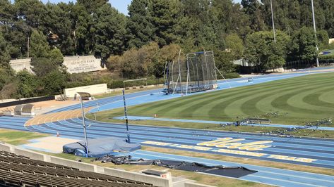 Today, UCLA dedicated the Betsy and Rafer Johnson Track at Drake Stadium. ucla.in/2IZPx58 Ucla Track And Field, Ucla Campus, 4 Baby, Ucla Bruins, Track Field, Track And Field, Baseball Field, Drake, Vision Board