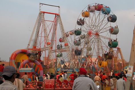 Baisakhi Mela | Vaisakhi Fair Indian Mela Fair, Mela Pictures, Indian Mela, Punjab Festivals, Happy Baisakhi, Kumbh Mela, Fun Park, Festival Image, Fairs And Festivals