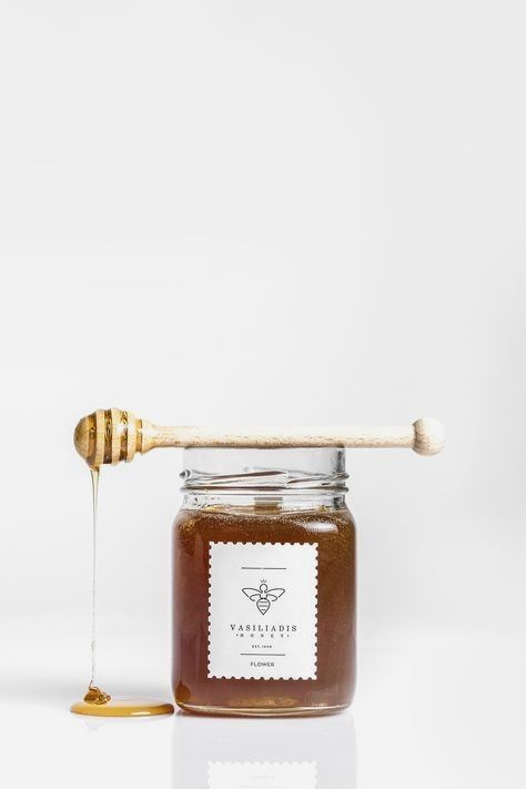 Honey Branding Design, Honey Packaging Design, Honey Branding, Natural Face Masks, Honey Label Design, Honey Logo, Aesthetic Health, Honey Label, Honey Photography