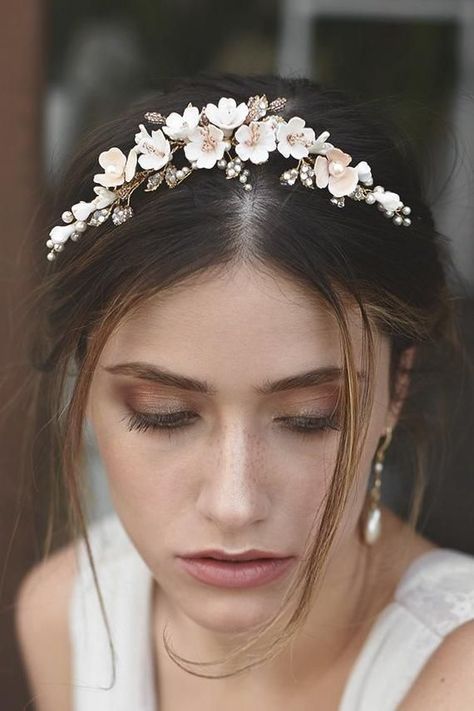 Tiara Gold, Floral Tiara, Flower Tiara, Beautiful Tiaras, Tiara Hairstyles, Bridal Crown, Bridal Tiara, Bridal Flowers, Bridal Headpieces