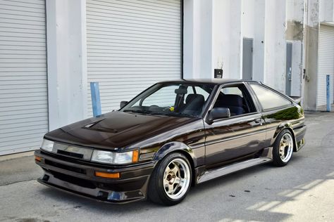 Subaru Sport, Ae86 Levin, 90s Jdm, Toyota Soarer, Corolla Ae86, Ae 86, Corolla Levin, Toyota Ae86, Retro Auto