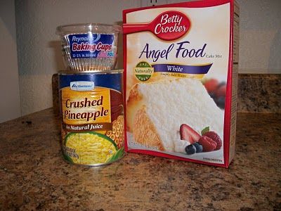 Pineapple Angel Food Cupcakes. Fat free and only 1 point on Weight Watchers Two Ingredient Cakes, Pineapple Angel Food Cake, 2 Ingredient Cakes, Angel Food Cupcakes, Pineapple Angel Food, Low Cal Dessert, Angel Food Cake Mix Recipes, Pineapple Cake, Weight Watcher Recipes