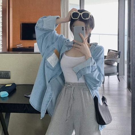 Blue Korean, Dance Style Outfits, Girl Korean, Causual Outfits, Ulzzang Fashion, Pinterest Outfits, Really Cute Outfits, Korean Outfits, Clothes Collection