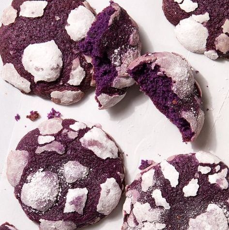 Ube Crinkles Cookies Recipe, Ube Crinkle Cookies, Ube Crinkles, Apple Cider Cookies, Dinner Recipes Keto, Unique Christmas Cookies, Pecan Crusted Chicken, Cool Whip Cookies, Crinkle Cookies Recipe