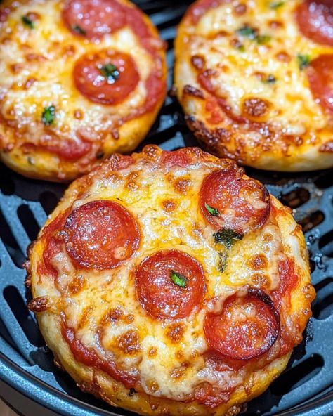 Mini Air Fryer Biscuit Pizzas Mini Pizza Bites Puff Pastries, Biscuits And Pepperoni, Individual Pizzas For Kids, Biscuit Pizza Grands, Pizza Biscuits Pillsbury, Pillsbury Biscuit Pizza, Pizza With Biscuit Dough, Biscuit Pizzas, Mini Air Fryer