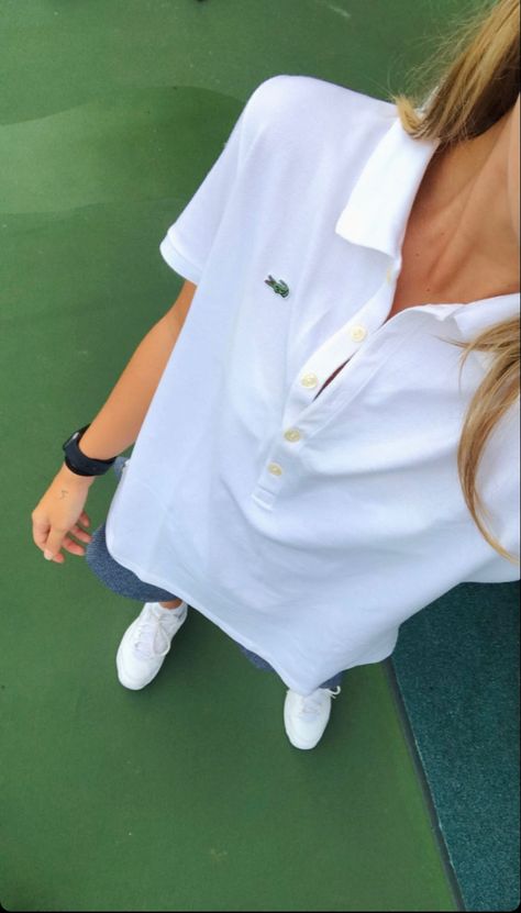 Lacoste Polo Shirt Women Outfit, Lacoste Outfit Women, Polo Shirt Aesthetic, Lacoste Outfit, Polo Outfit, Lacoste Polo Shirts, Fashion Aesthetics, Preppy Outfit, Streetwear Fashion Women