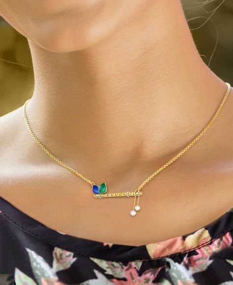 قلادات متدلية, Black Beads Mangalsutra Design, Fancy Jewelry Necklace, Pretty Jewelry Necklaces, Gold Jewelry Simple Necklace, Jewelry Set Design, Indian Jewellery Design Earrings, Gold Jewelry Simple, Gold Fashion Necklace