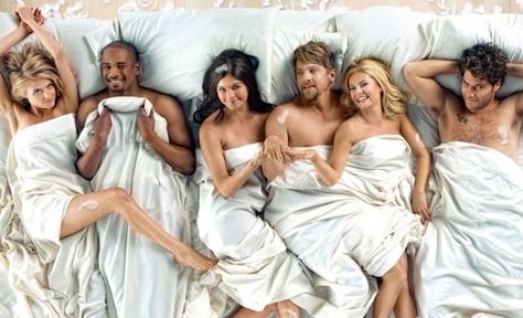 Happy Endings Happy Endings Tv Show, Casey Wilson, Damon Wayans, Elisha Cuthbert, Queer As Folk, Happy End, Happy Again, Comedy Tv, Friend Wedding