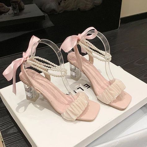 Heels Pink Aesthetic, Korean Heels, Indian Wedding Shoes, Heel Sandals Outfit, Heels Aesthetic, Dr Shoes, Fashion Shoes Heels, Cute Shoes Heels, Nike Air Shoes