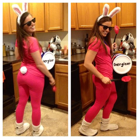 DIY halloween energizer bunny costume ( I just keep going and going and going) Diy Energizer Bunny Costume, Scrub Costume Ideas, Scrub Costume Ideas For Work, Scrubs Halloween Costume Ideas, Energizer Bunny Halloween Costume, Energizer Bunny Costume, Halloween Ideas For Work, Mommy Costumes, Thanksgiving Costume