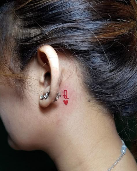 Back Ear Tattoo, Inner Ear Tattoo, Wife Tattoo, Behind Ear Tattoos, Small Girly Tattoos, Ear Tattoos, Dandelion Tattoo, Queen Tattoo, Pretty Tattoos For Women