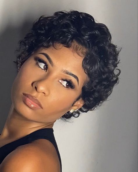 Short Hair Natural Curls Black Women, Curly Pixie Bob Haircut Black Women, Black Curly Short Hairstyles, Short Haircuts For Women Curly Hair, Pixie Cut Black Women Curly, Curly Short Hair Black Women, Pineapple Bun Hairstyle, Short Curls Black Women, Styles For Relaxed Hair Black Women