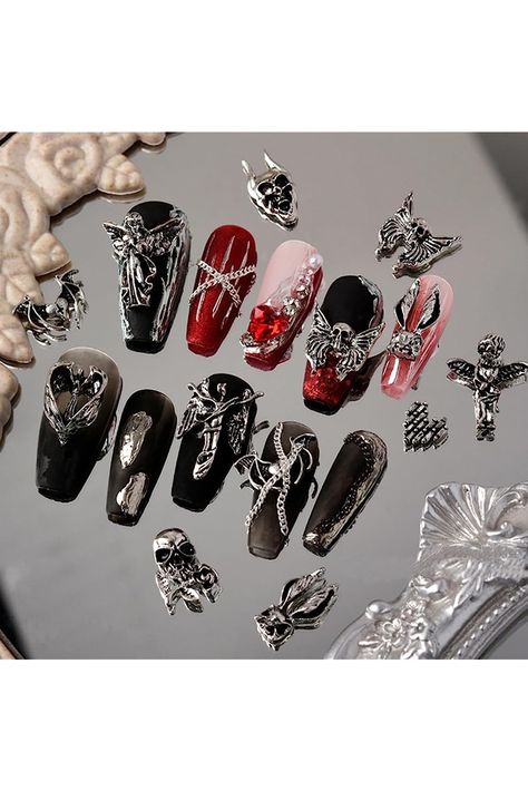 30 PCS 3D Nail Charms Skull Nail Art Charms Antique Silver Love Shape Nail Charm Halloween Metal Vintage Nail Charm Nail Design Jewelry Decor Halloween Nail Glitters for DIY Nail Cellphone Decoration Vintage Nail Art, Skull Nail Art, Cross Nails, Skull Nails, Nail Art 3d, Golden Nails, Retro Nails, Punk Nails, Vintage Nails