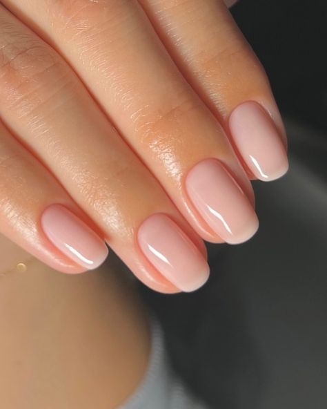 Sheer Nails, Subtle Nails, Simple Gel Nails, Soft Nails, Round Nails, Neutral Nails, Pink Nail, Clean Nails, Chic Nails