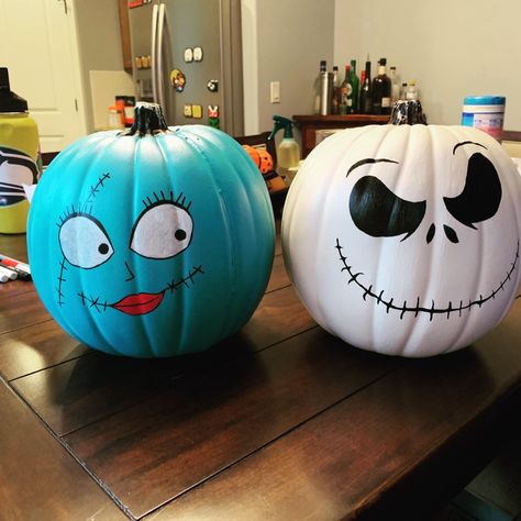 Painted Pumpkin Skeleton, Jack Skelton Pumpkin, Halloween Pumpkins Paint, Painted Pumpkins Couple Ideas, Pumpkin Carving Ideas Cute Easy, Painted Small Pumpkins Ideas, Painting Pumpkins Disney, Jack And Sally Painted Pumpkins, Pumpkin Painting Ideas Matching