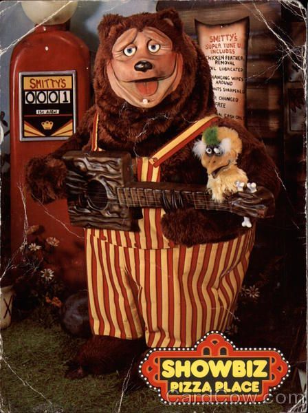 The Retro Room 🎮🕹🎬🎥 on Twitter: "Before it was Chuck E Cheese it was Showbiz Pizza Place🍕   It ran from 1980-1992  😜🔥… " Showbiz Pizza Place, Showbiz Pizza, Childhood Things, Tom Y Jerry, Chuck E Cheese, This Is Your Life, Pizza Place, 90s Childhood, Oldies But Goodies