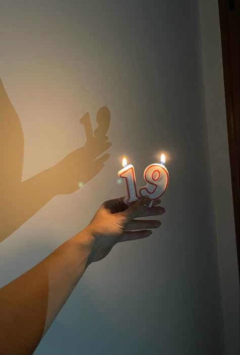 19 Birthday Story Instagram, Sweet 19 Birthday, Hello 19 Birthday, Happy Birthday 19 Years, Happy 19th Birthday To Me, 19 Years Birthday, Happy 19 Birthday, Birthday 19 Aesthetic, 19 Th Birthday