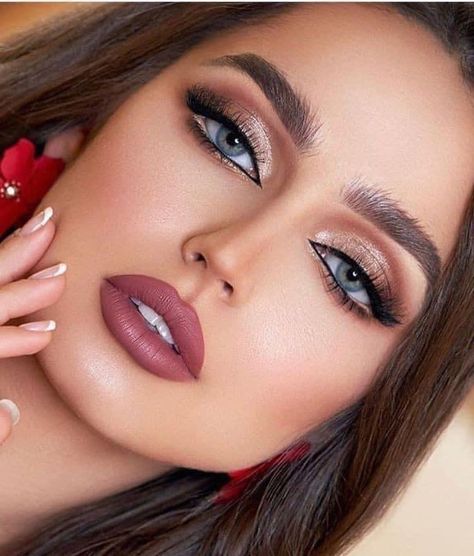 Classic Eye Makeup, Mauve Makeup, Glam Eye Makeup, Romantic Makeup, Party Makeup Looks, Wedding Eye Makeup, Glam Wedding Makeup, Bridal Eye Makeup, Bold Makeup Looks