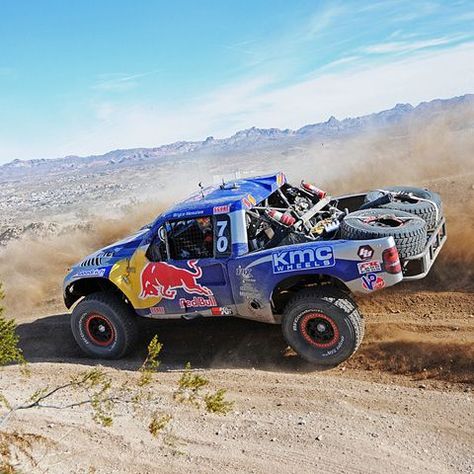 Red Bull trophy truck Pajero Off Road, Afternoon Drive, Baja Truck, Low Riding, Trophy Truck, Duramax Diesel, Pre Runner, Funny Sports, Off Road Racing