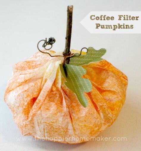 Cute craft especially for kids- coffee filter pumpkin tutorial DIY Halloween Bats Crafts, Coffee Filter Crafts, Fall Cleaning, Cadeau Diy, Autumn Crafts, Coffee Filters, Halloween Crafts For Kids, Theme Halloween, Pumpkin Crafts