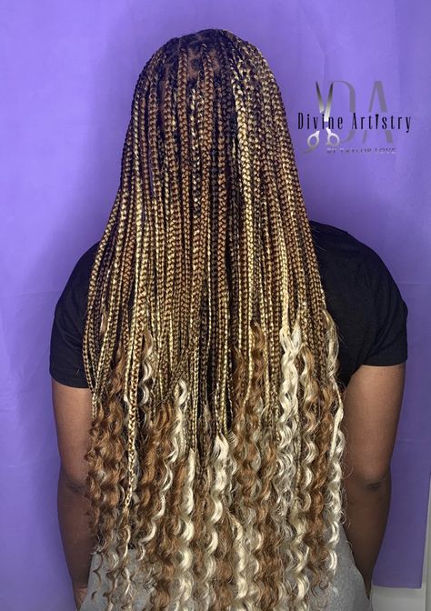 Knotless Box Braids Multi Color, Knotless Braids Black And Blonde, Braids Black And Blonde, Goddess Knotless Box Braids, Goddess Knotless, Bohemian Knotless Braids, Bohemian Knotless, Knotless Box Braids, Black And Blonde