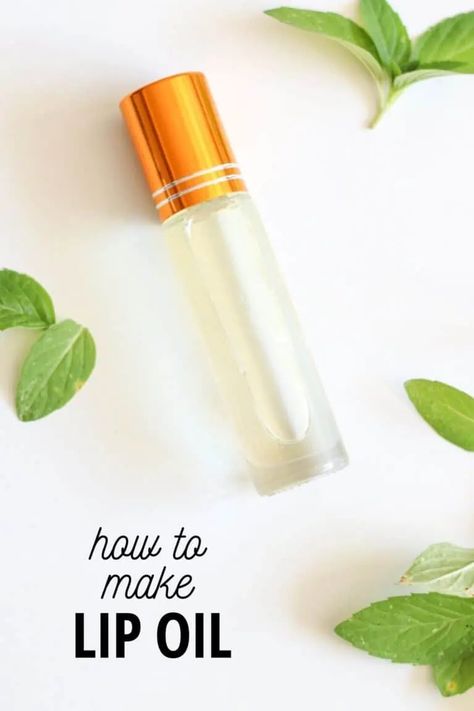 DIY Lip Oil With Essential Oils | Natural and Homemade - The Home Intent Lip Oil Recipe, Diy Lip Oil, Lip Gloss Recipe, Natural Makeup For Teens, Diy Lip Balm Recipes, Simple Makeup Tips, Lip Balm Recipes, Diy Lip Gloss, Homemade Oil